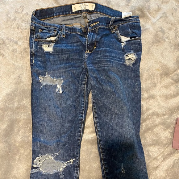 Jeans - Picture 2 of 3